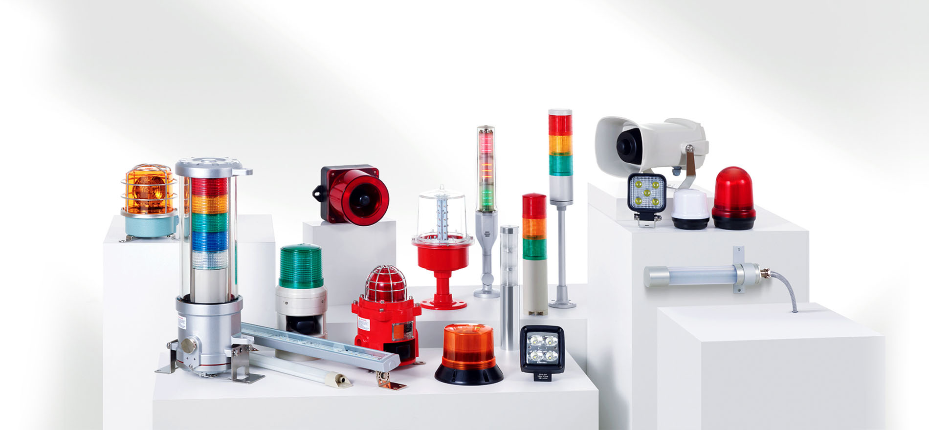 High Visibility LED Beacon and Signal Tower Lights | Qlight